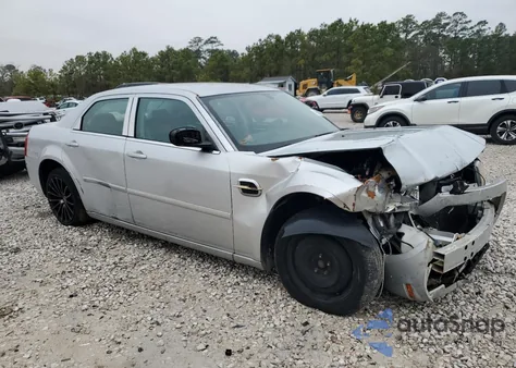 2006 Chrysler 300 Touring z USA, uszkodzony, nr VIN 2C3KA53G26H525744